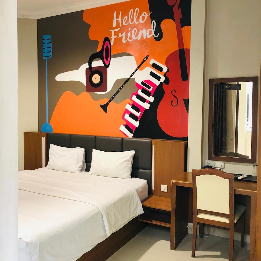 Votel Viure Hotel Jogjakarta Maguwo Dış mekan fotoğraf