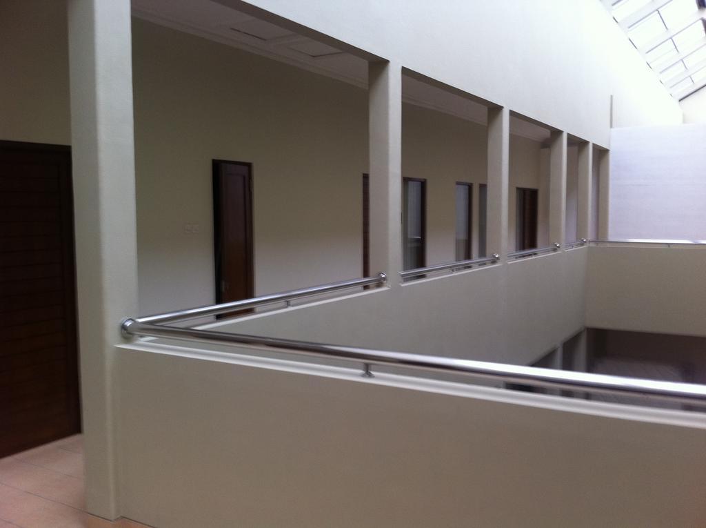 Votel Viure Hotel Jogjakarta Maguwo Dış mekan fotoğraf